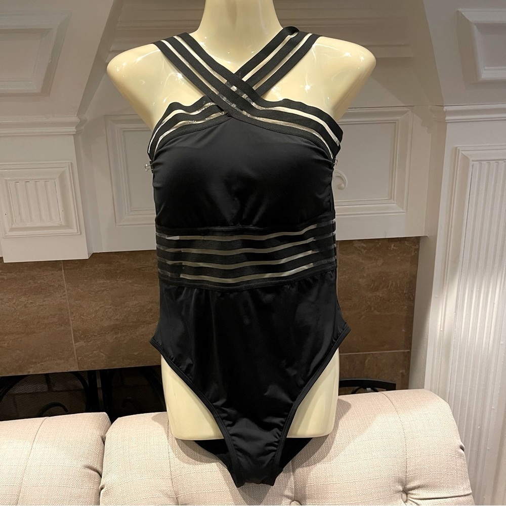BP: Hilor Swimsuit Womens Large Black One piece Semi sheer waist